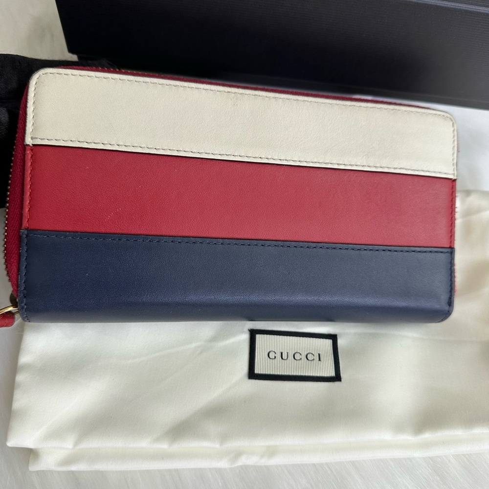 GG Queen Margaret Bee Wallet - Picture 5 of 9